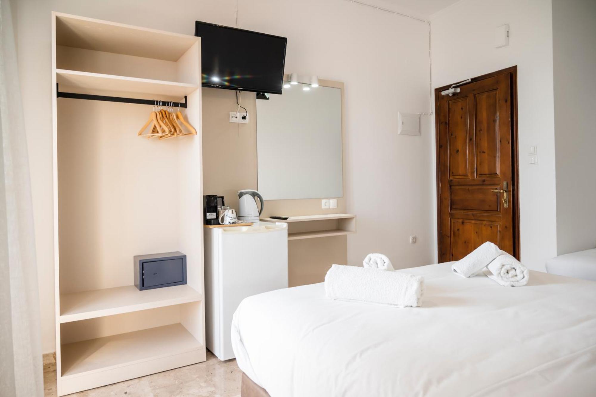 Argo Rooms-Papadakis Kíssamos Extérieur photo